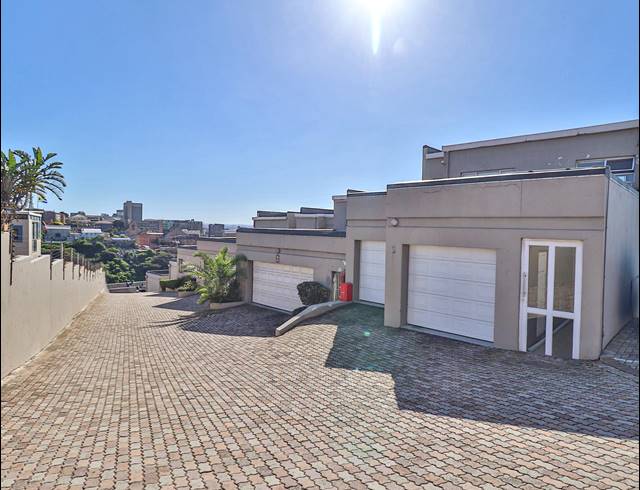 3 BEDROOM APARTMENT RENTED IN SOUTH END